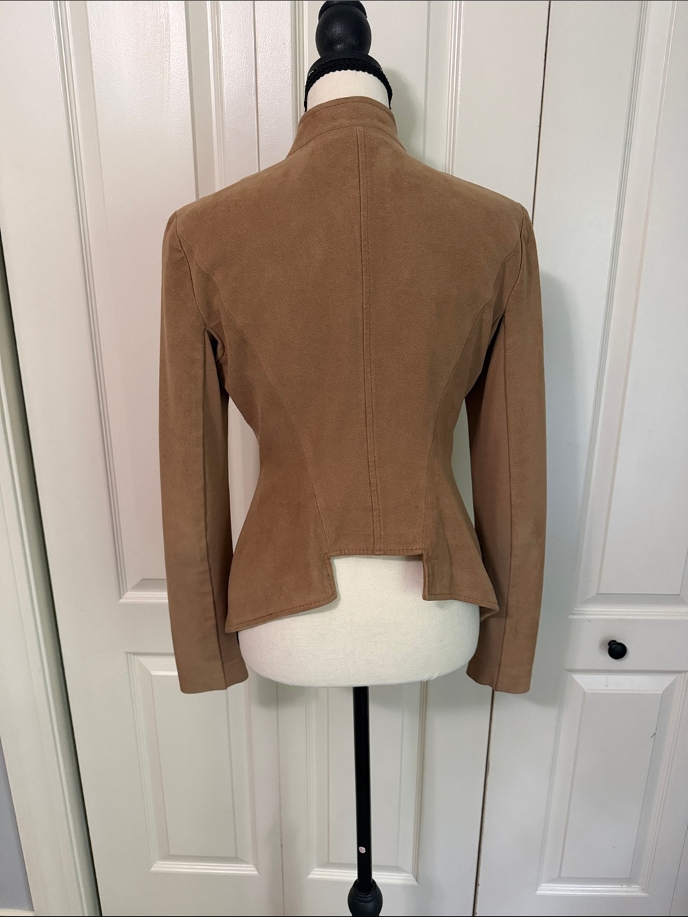 Women's Tan Zip-Front Jacket - Picture 2 of 4